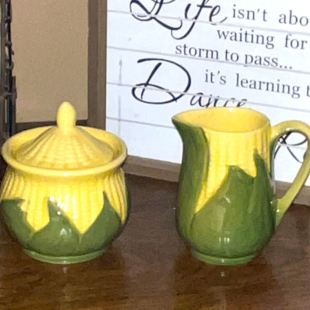 Vintage Shawnee Ceramic creamer and Sugar Bowl